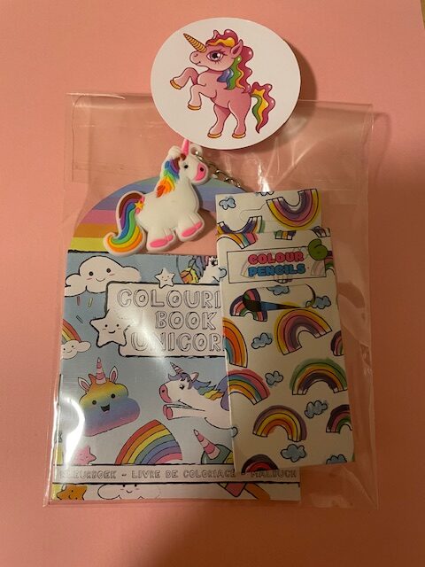 traktatie eenhoorn sleutelhanger